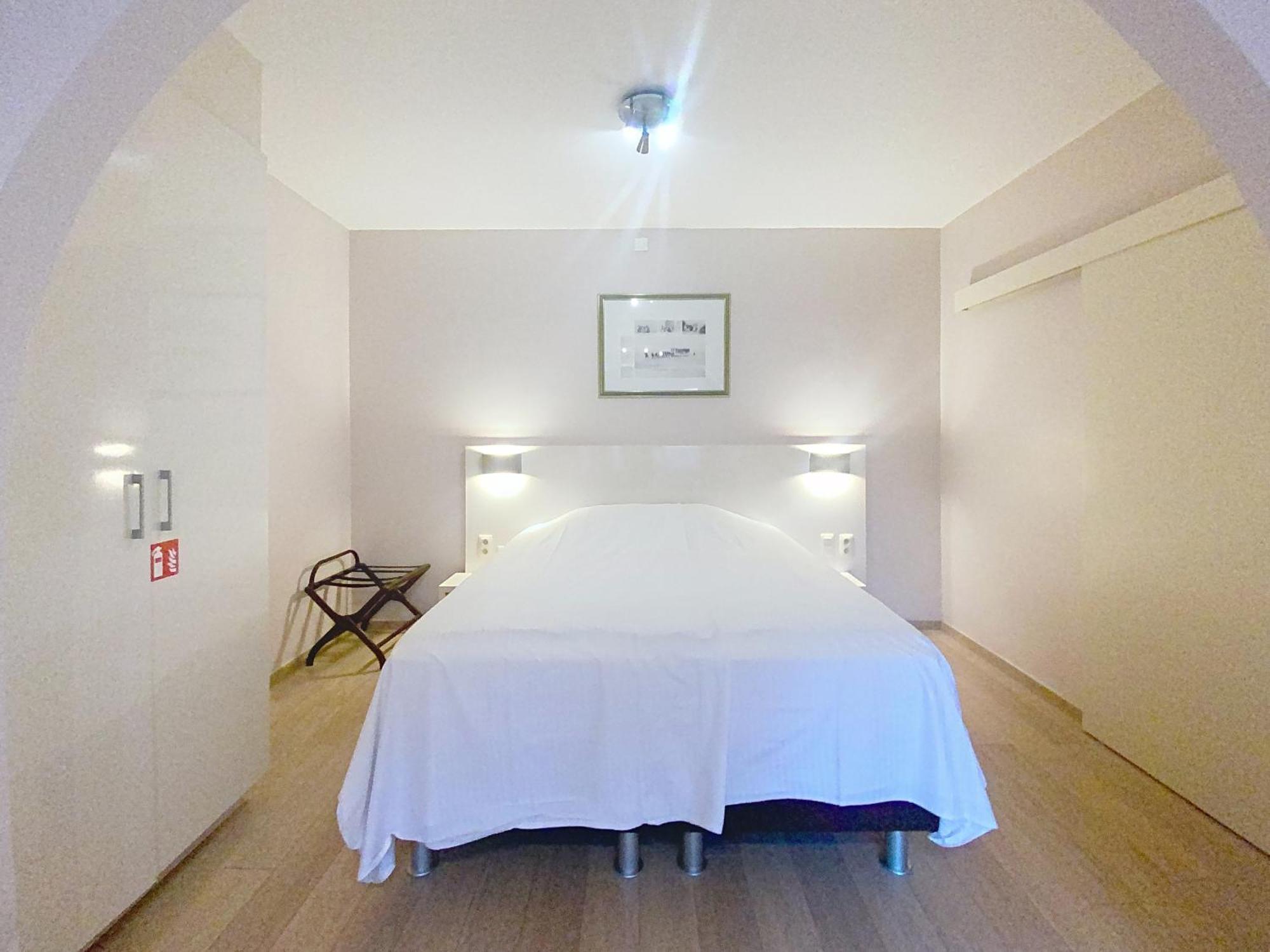 Gastenkamers Centersuites Остдюнкерк Екстериор снимка